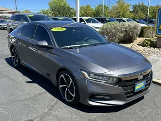 2018 Honda Accord Sedan photo 2