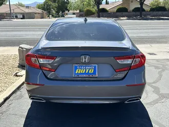 2018 Honda Accord Sedan photo 5