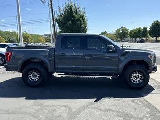 2018 Ford F-150 photo 2