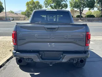 2018 Ford F-150 photo 4