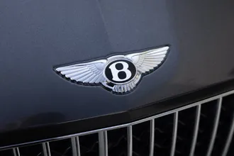2027 Bentley Bentayga EWB photo 6
