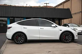 2022 Tesla Model Y photo 4