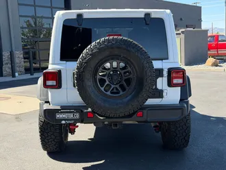 2023 Jeep Wrangler photo 6