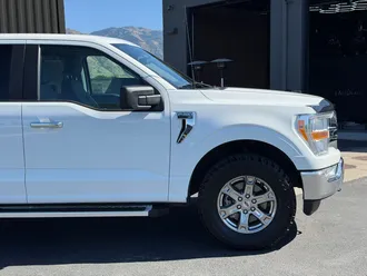 2023 Ford F-150 photo 3