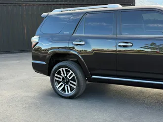 2022 Toyota 4Runner photo 4