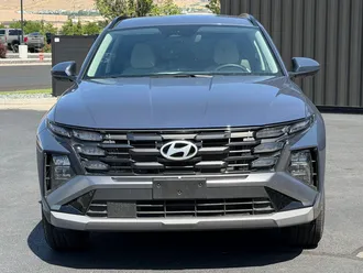 2025 Hyundai Tucson photo 2
