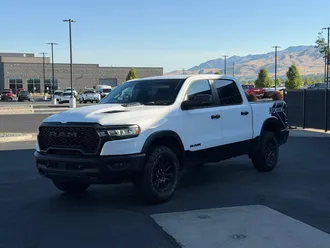 2025 Ram 1500 photo 6