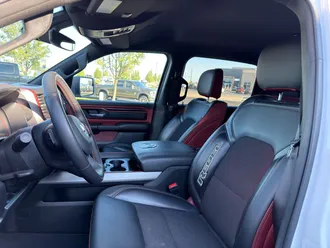 2025 Ram 1500 photo 7
