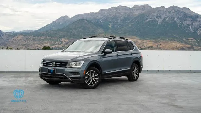 2018 Volkswagen Tiguan 2.0T SE 4MOTION Sport Utility 4D