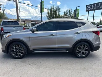 2017 Hyundai Santa Fe Sport photo 3