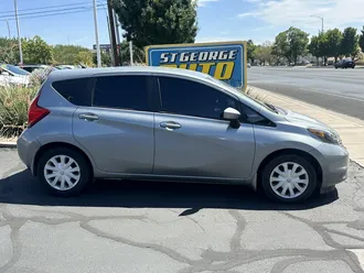2015 Nissan Versa Note photo 2