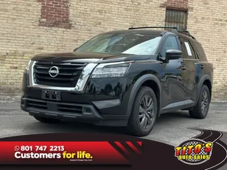 2022 Nissan Pathfinder photo 6