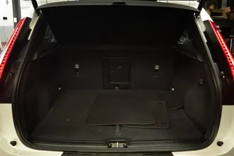 2023 VOLVO XC40 photo 7
