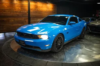2011 FORD MUSTANG photo 2