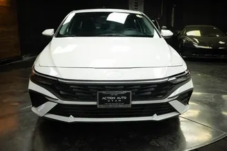 2025 HYUNDAI ELANTRA photo 3