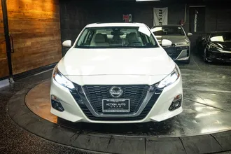 2019 NISSAN ALTIMA photo 4