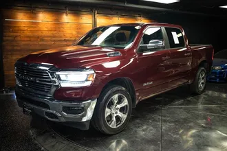 2023 RAM 1500 photo 2