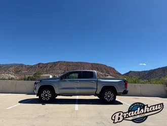 2026 Chevrolet Colorado photo 4