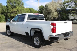 2027 CHEVROLET SILVERADO 2500 HD photo 5