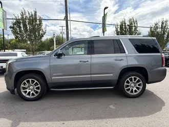 2020 GMC Yukon photo 3