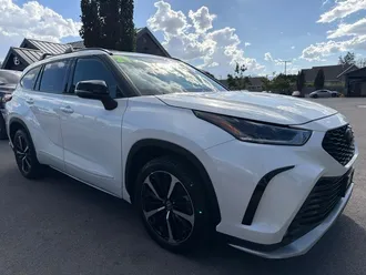 2021 Toyota Highlander photo 7