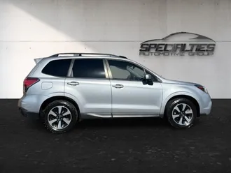 2018 Subaru Forester 2.5i Premium photo 3