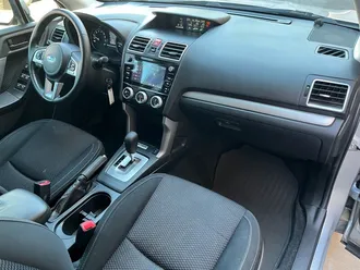 2018 Subaru Forester 2.5i Premium photo 7
