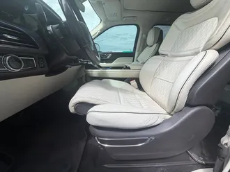 2020 Lincoln Navigator photo 6