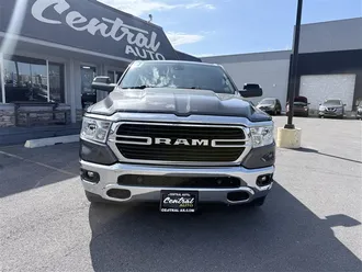 2021 RAM 1500 photo 2