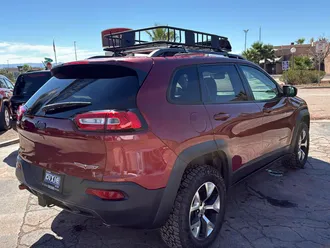 2016 Jeep Cherokee photo 3