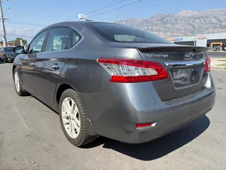 2015 Nissan Sentra photo 7
