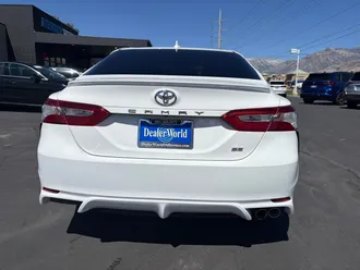 2020 Toyota Camry photo 6