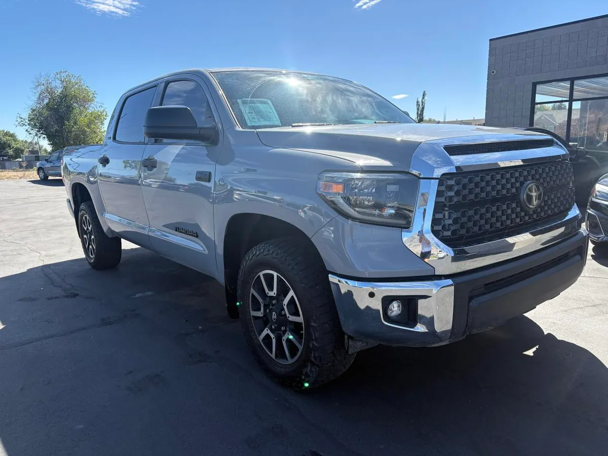 2020 Toyota Tundra 4WD TRD Pro CrewMax 5.5' Bed 5.7L (Natl)