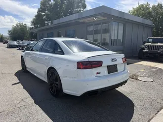 2016 Audi S6 photo 3