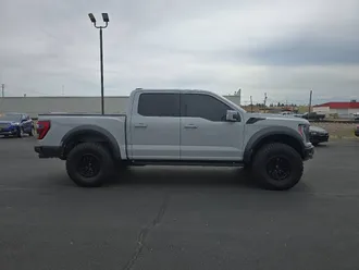 2023 Ford F-150 photo 2