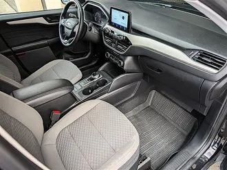 2022 Ford Escape SE photo 4