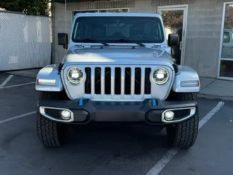 2023 Jeep Wrangler Sahara 4xe photo 2