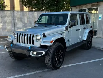 2023 Jeep Wrangler Sahara 4xe photo 3