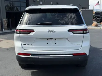 2022 Jeep Grand Cherokee L photo 4
