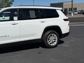 2022 Jeep Grand Cherokee L photo 7