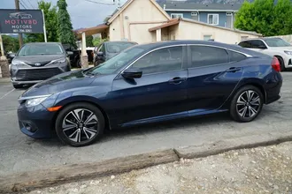 2018 Honda Civic photo 3