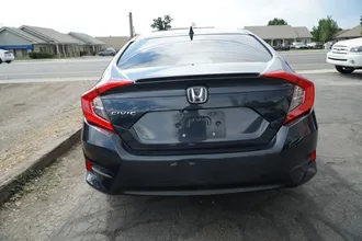 2018 Honda Civic photo 7