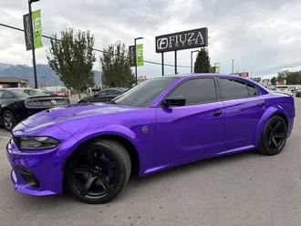 2020 Dodge Charger photo 2