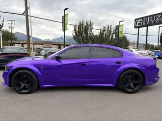 2020 Dodge Charger photo 3