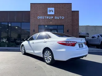 2017 Toyota Camry photo 6