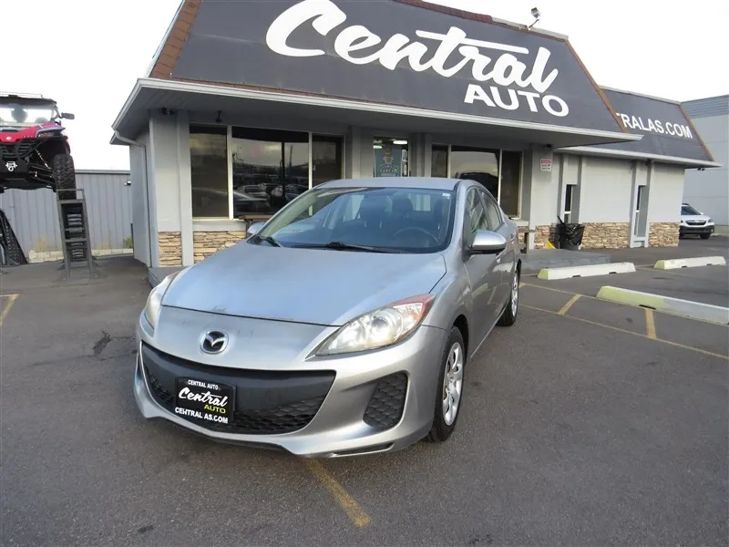 2012 MAZDA 3 I