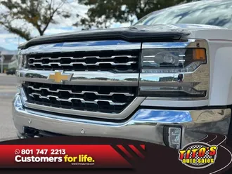 2017 Chevrolet Silverado 1500 Crew Cab photo 4