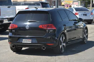 2015 Volkswagen GTI photo 4
