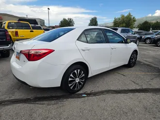 2018 Toyota Corolla photo 4