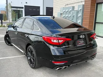 2015 Hyundai Sonata photo 3